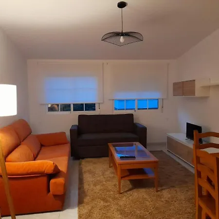 Piso Centrico De 2 Con Terraza * Quiroga
